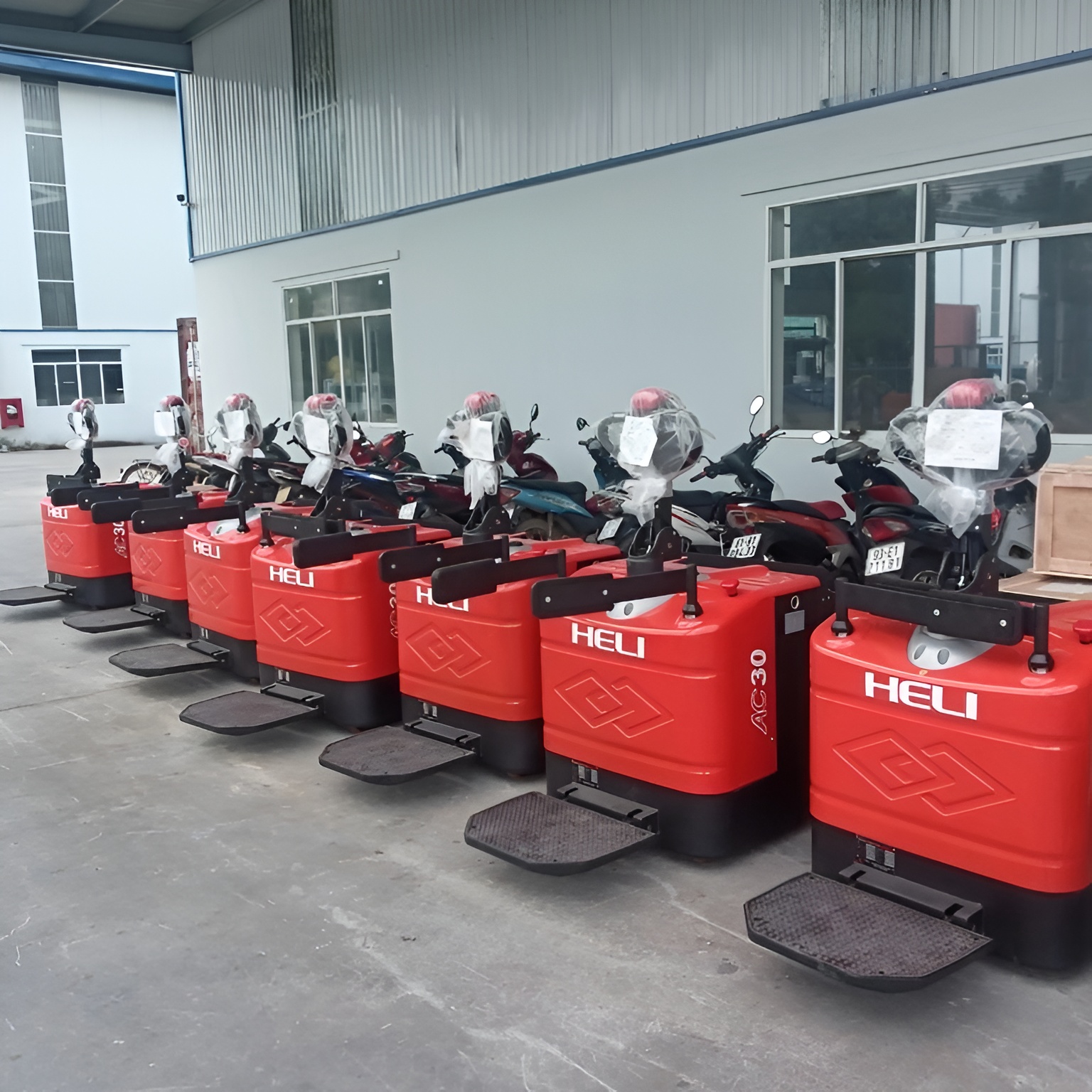 Xe nâng tay điện thấp HELI 3 tấn CBD30-460 - Ảnh 8