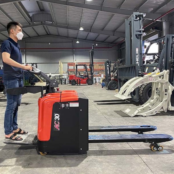 Xe nâng tay điện thấp HELI 3 tấn CBD30J-RLI - Ảnh 7