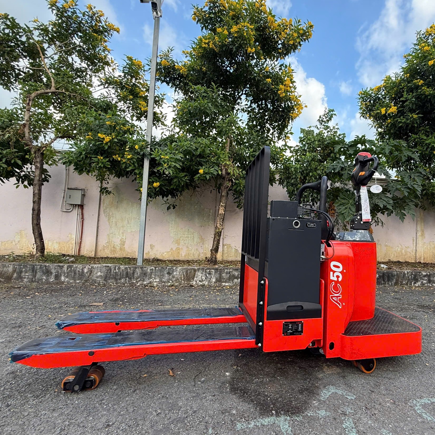 Xe nâng tay điện thấp HELI 5 tấn CBD50-520 - Ảnh 4