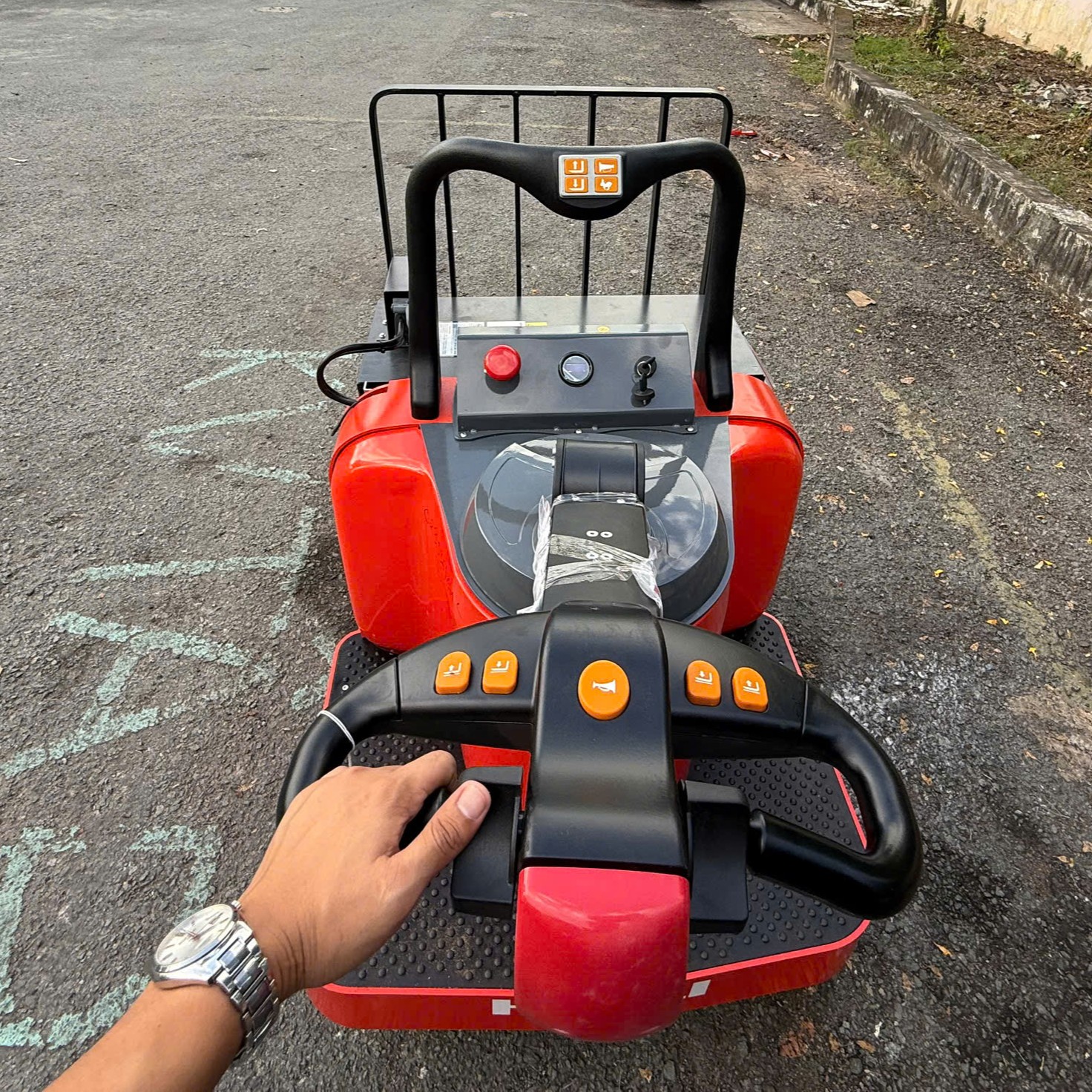 Xe nâng tay điện thấp HELI 5 tấn CBD50-520 - Ảnh 7